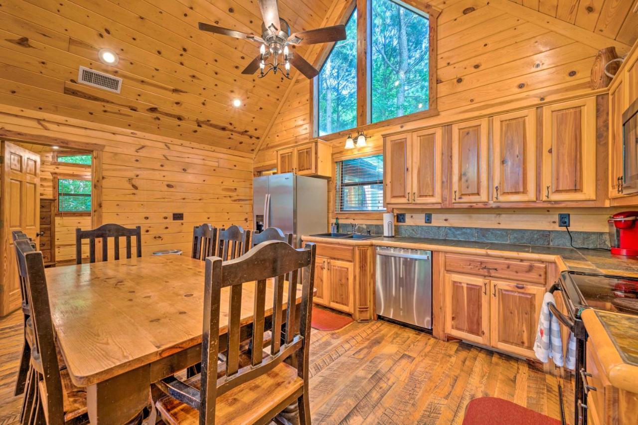 Ayatia Cabin With Hot Tub About 5 Mi To Broken Bow Lake! Kültér fotó